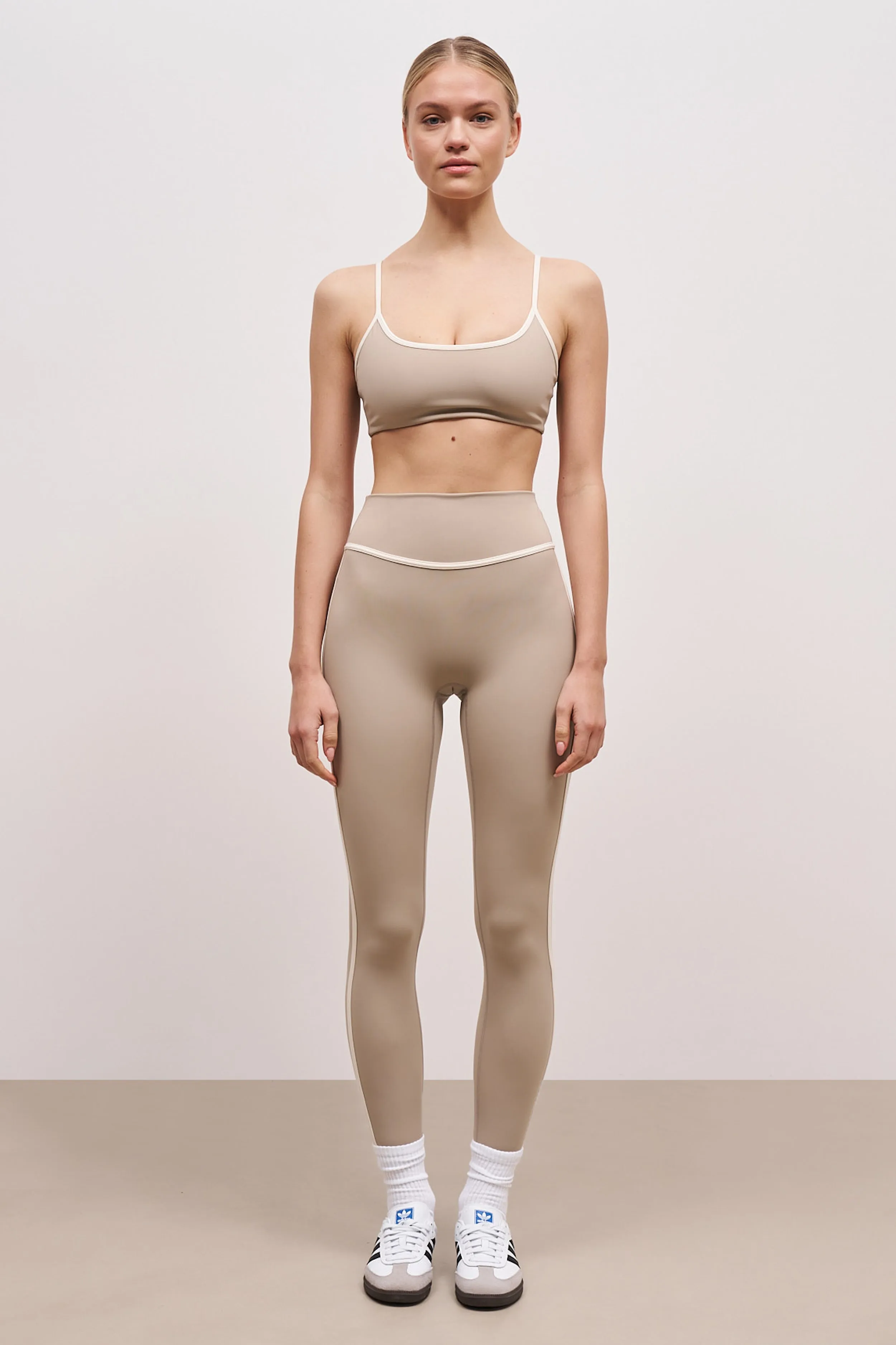 Base Contrast Trim Leggings - Taupe/Tofu