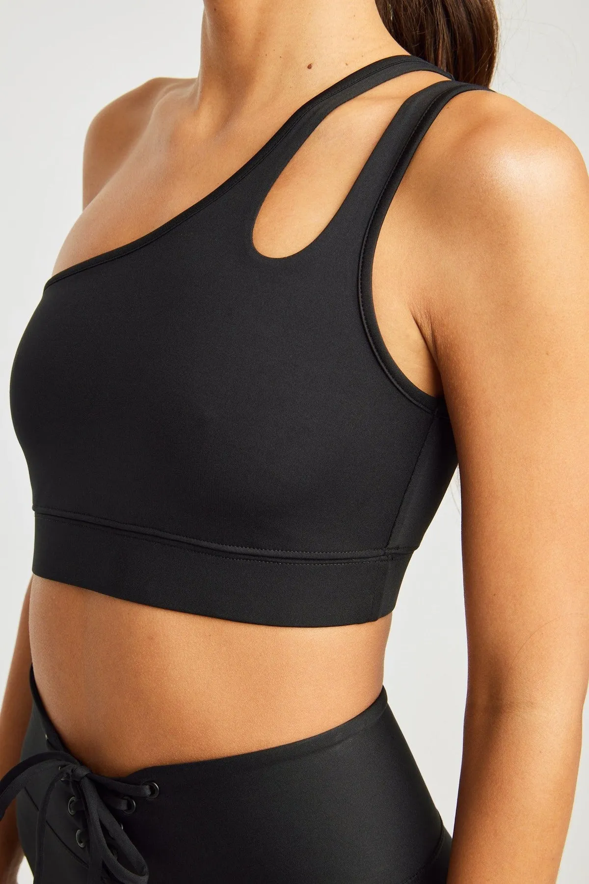 Black Robin Sports Bra