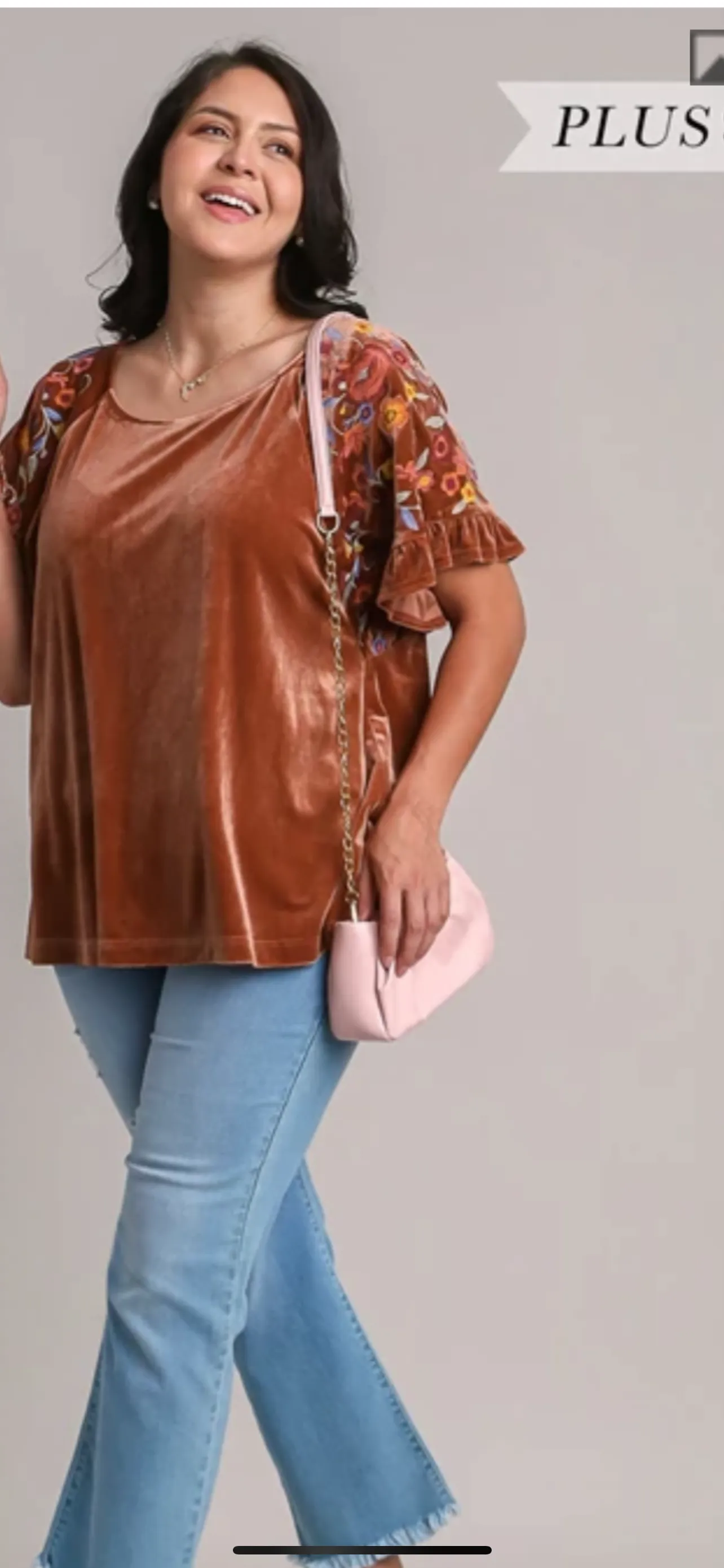 Brick Embroidery Velvet Top