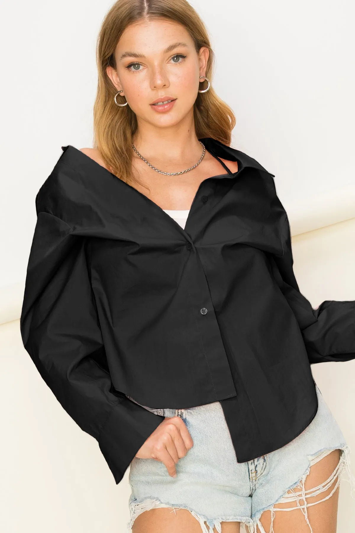 HF22G139-OFF SHOULDER ASYMMETRCAL BUTTON-UP SHIRT