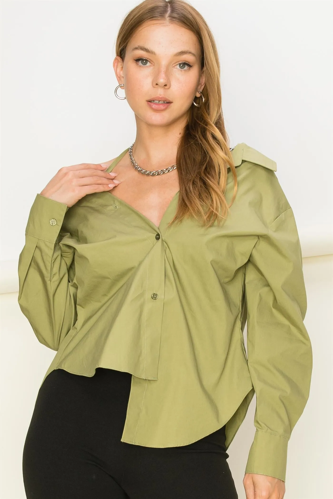 HF22G139-OFF SHOULDER ASYMMETRCAL BUTTON-UP SHIRT