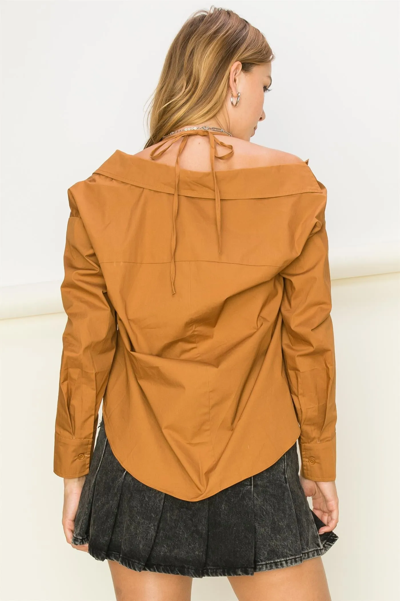 HF22G139-OFF SHOULDER ASYMMETRCAL BUTTON-UP SHIRT