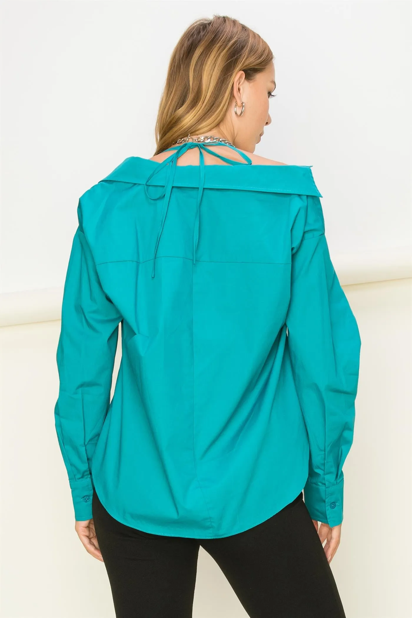 HF22G139-OFF SHOULDER ASYMMETRCAL BUTTON-UP SHIRT