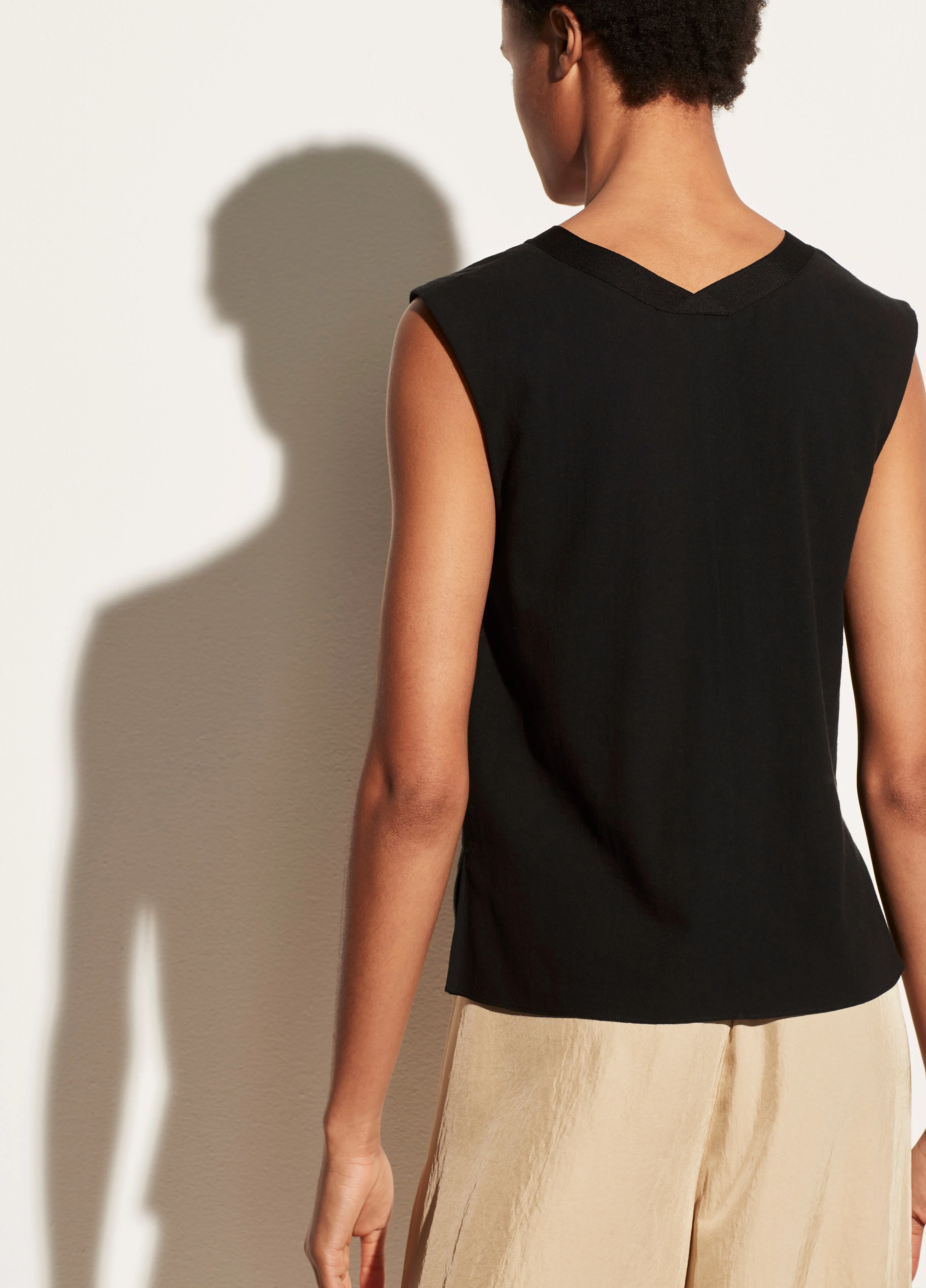Rib Trim Double V Neck Shell in Black