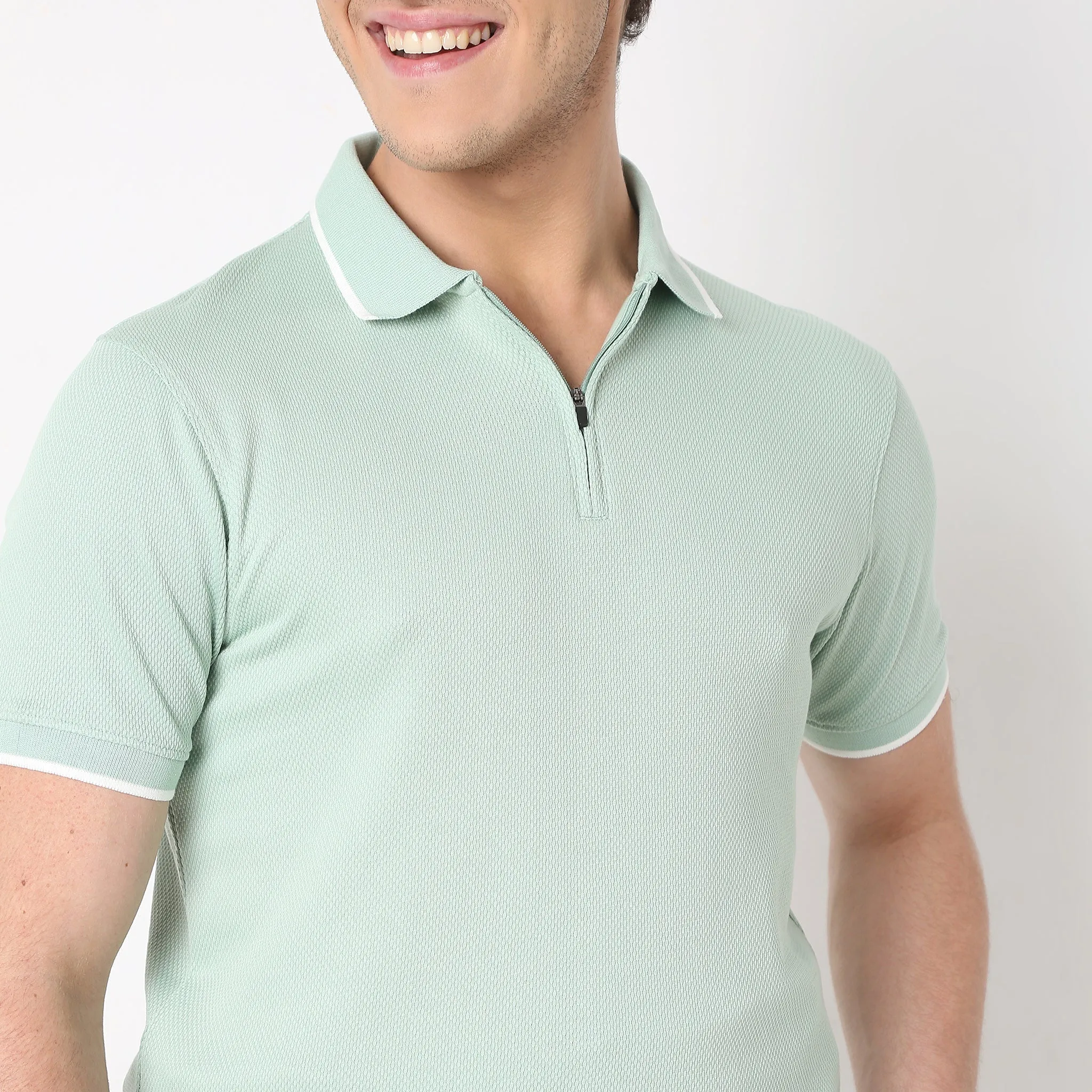Smart Polo® - Micro Diamond Pop Structure - Zip Neck - Regular Fit Polo T-Shirt - Best Seller